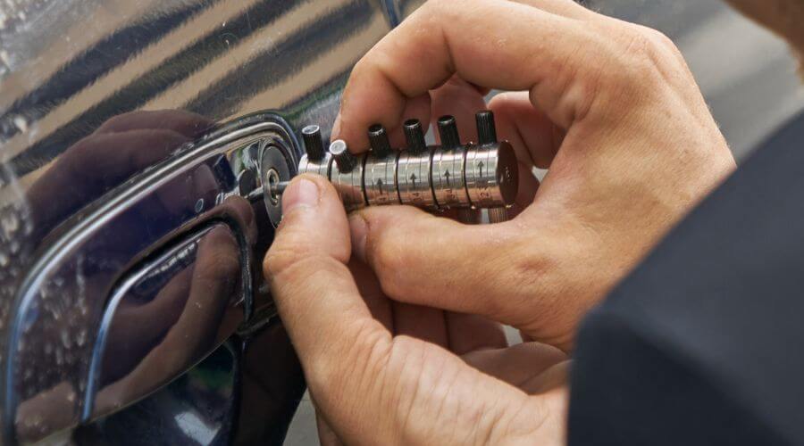 Professional New roof installation in Roosevelt, TX